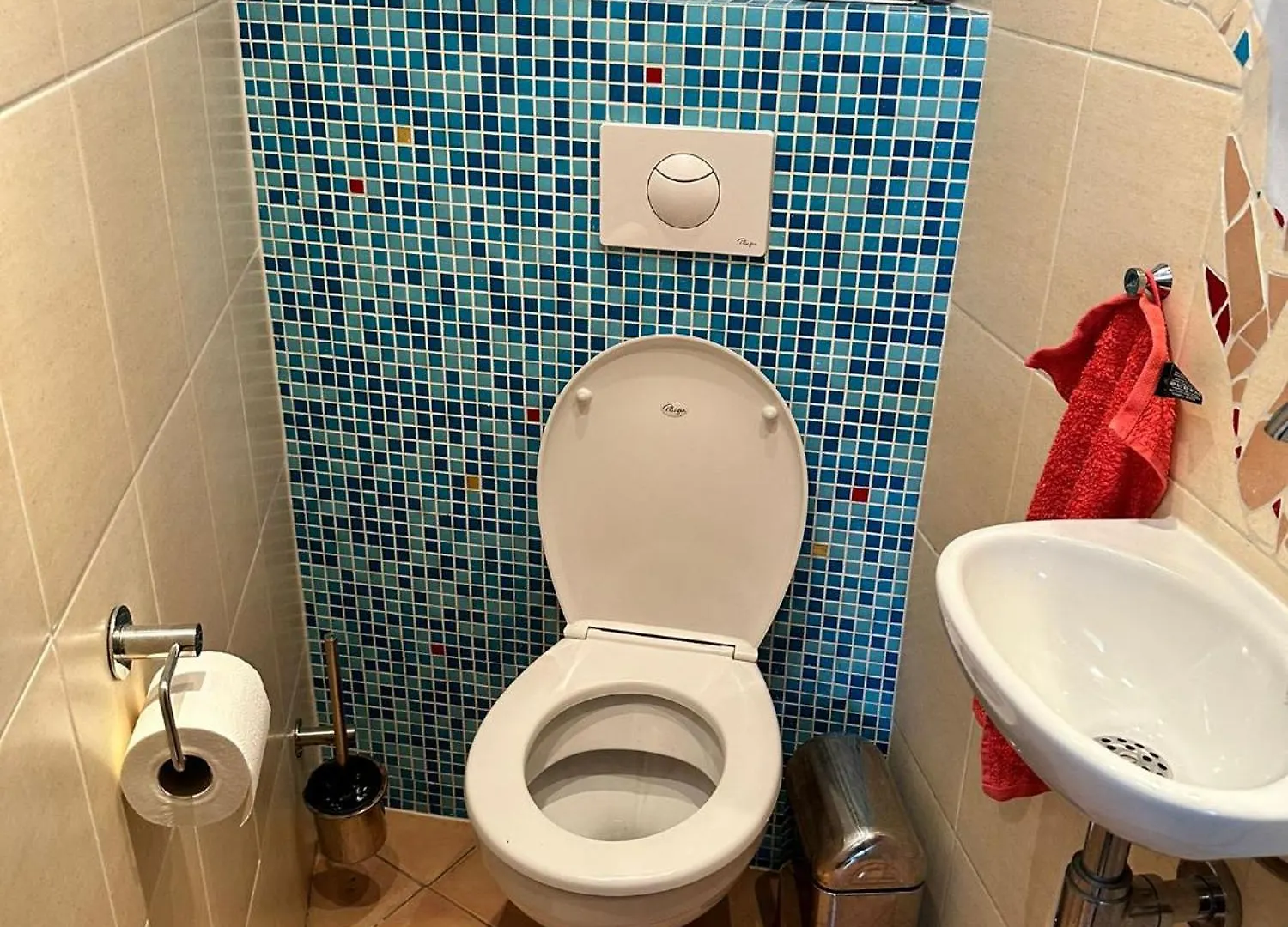 Terraced Double Bed Room Utrecht 0*,